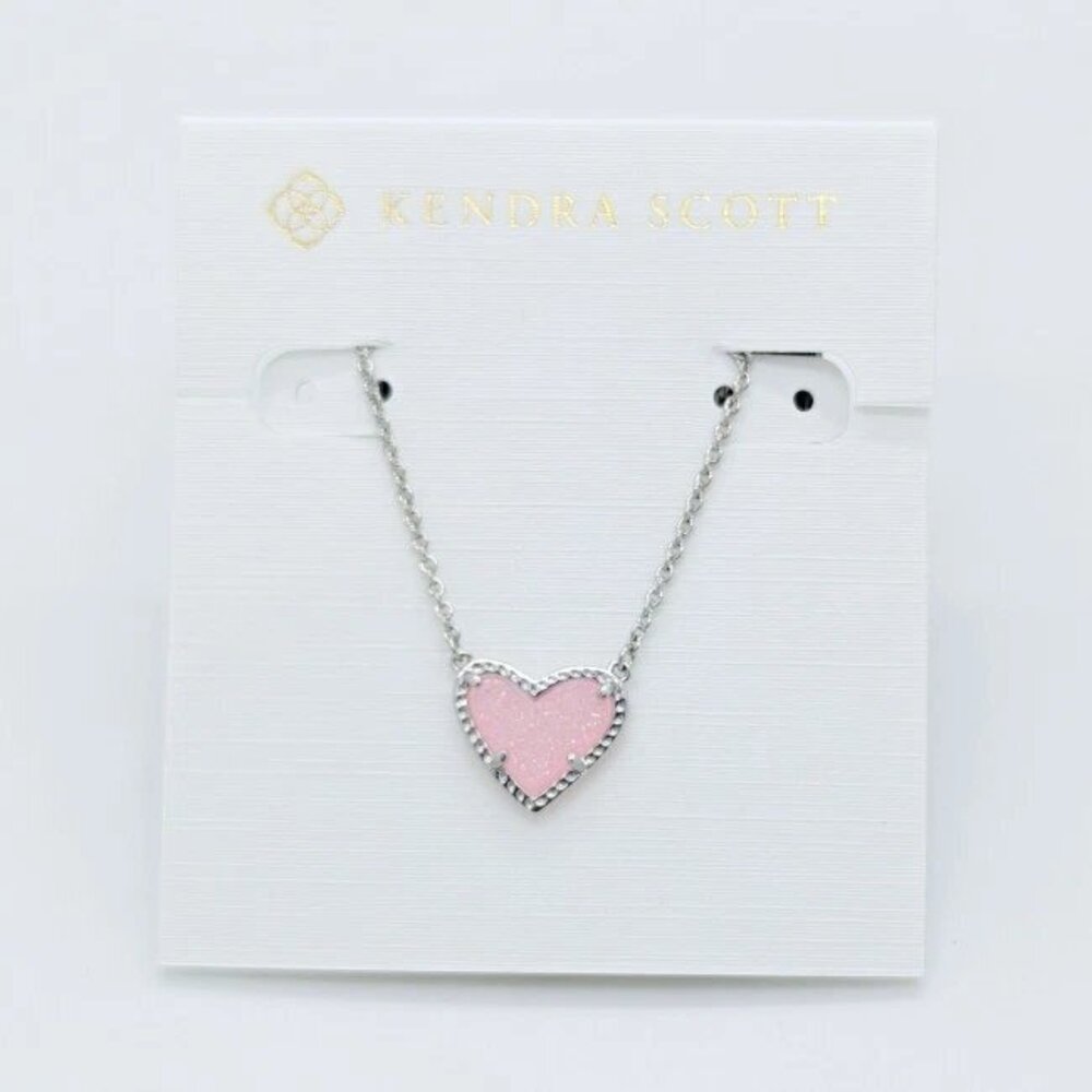 Kendra Scott Ari Heart Silver Necklace in Pink Quartz